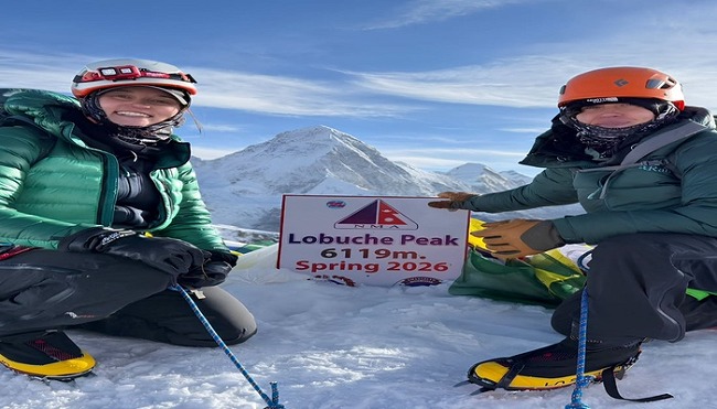 Group Join Lobuche East Peak Climbing