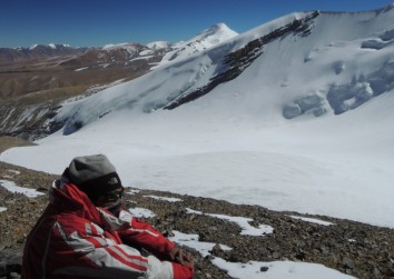 Saribung Peak Climbing