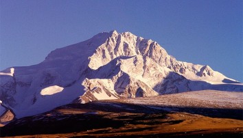 Shishapangma Expedition in Tibet